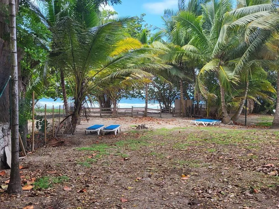 Cheri Bibi Sur La Plage, Piscine, Face Au Diamant. Le Diamant